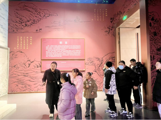 信息1 ：“关爱青少年 携手向未来”主题慰问活动在金昌市博物馆举行357.png