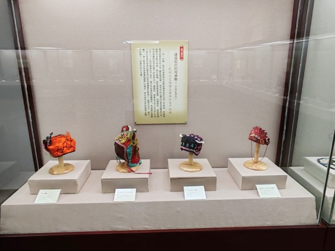 信息3：展讯：《传承家族手艺 讲述非遗故事——杨氏布老虎精品展》开展啦(2)(1)475.png