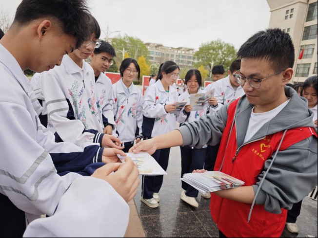 信息：“金博快车”走进金昌市第二中学296.png