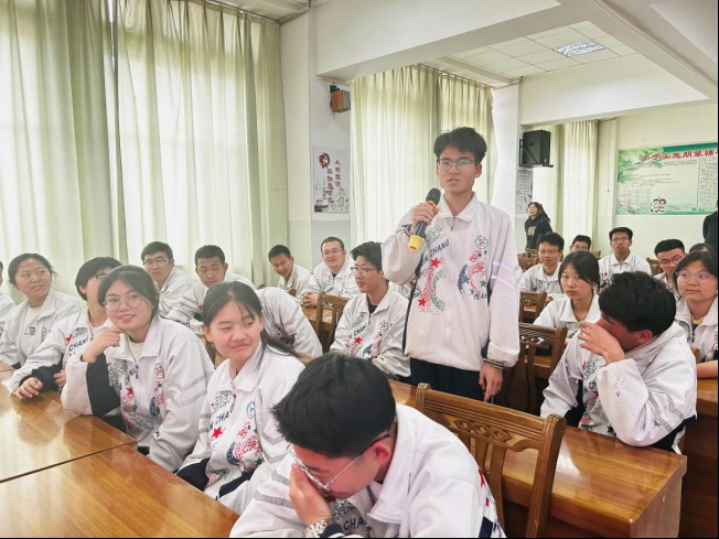 信息：“金博快车”走进金昌市第二中学842.png